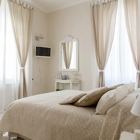 La Maison Des Anges Apartman *